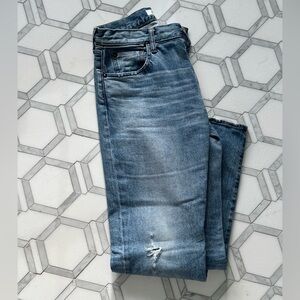 Moussy Distressed Blue button fly Jeans